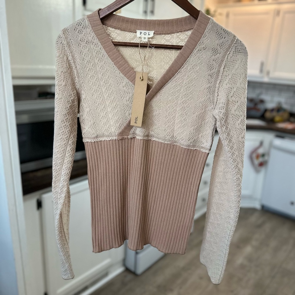 New POL Knit Crochet Raw Hem Overlay Sweater Women’s size Small - Picture 3 of 16